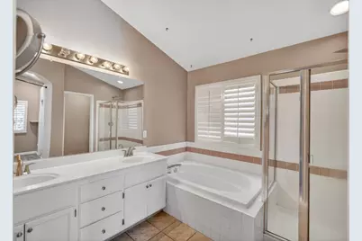 8758 Freesia Drive, Elk Grove, CA 95624 - Photo 37