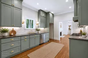 1402 51st St, Sacramento, CA 95819 - Photo 11