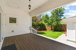 1402 51st St, Sacramento, CA 95819 - Photo 33