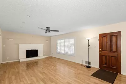 1604 Walnut Avenue, Escalon, CA 95320 - Photo 9