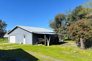 14076 Saradale Ln, Galt, CA 95632 - Photo 7