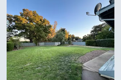 14076 Saradale Lane, Galt, CA 95632 - Photo 21