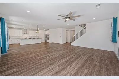 9704 Tangelo Circle, Elk Grove, CA 95624 - Photo 9