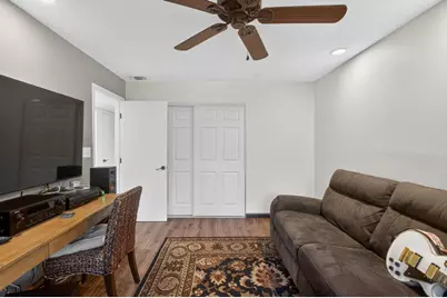 8757 Sharmead Way, Fair Oaks, CA 95628 - Photo 33