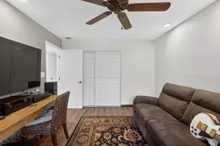 8757 Sharmead Way, Fair Oaks, CA 95628 - Photo 33