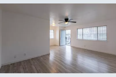 9033 Casals Street #4, Sacramento, CA 95826 - Photo 5