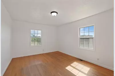 15661 Curry Avenue, Lodi, CA 95240 - Photo 25