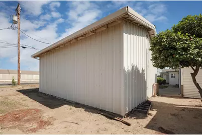 15661 Curry Avenue, Lodi, CA 95240 - Photo 43