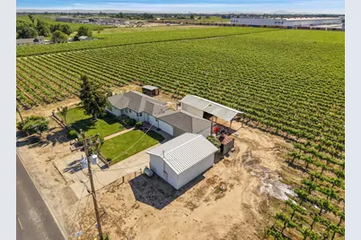 15661 Curry Avenue, Lodi, CA 95240 - Photo 53