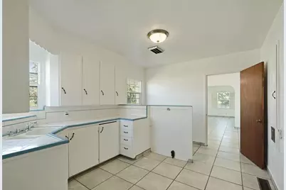 15661 Curry Avenue, Lodi, CA 95240 - Photo 13