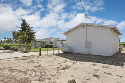 15661 Curry Avenue, Lodi, CA 95240 - Photo 7