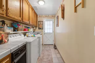 23472 Los Ranchos Dr, Tracy, CA 95304 - Photo 19