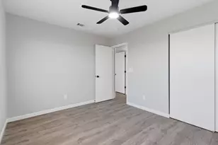 2828 Homewood Dr, Stockton, CA 95210 - Photo 23