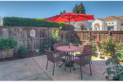 9351 Lufkin Way, Elk Grove, CA 95758 - Photo 49