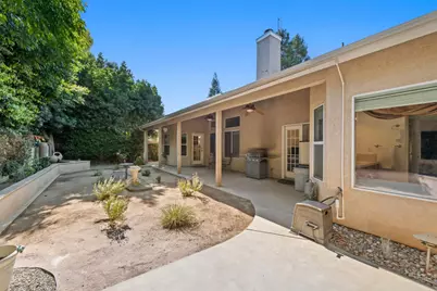 2693 E Lester Avenue, Fresno, CA 93720 - Photo 29