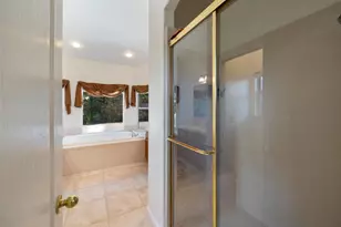2693 E Lester Ave, Fresno, CA 93720 - Photo 15