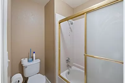 2693 E Lester Avenue, Fresno, CA 93720 - Photo 23