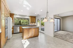 11368 Sutters Fort Way, Gold River, CA 95670 - Photo 9