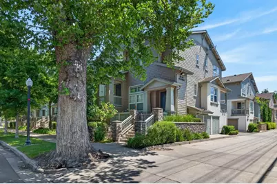 413 17th Street, Sacramento, CA 95811 - Photo 1