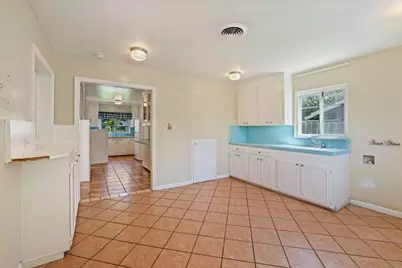 1162 Oxford Way, Stockton, CA 95204 - Photo 17