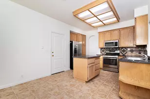 131 Royalton Cir, Folsom, CA 95630 - Photo 9