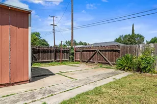1826 Monticello Ave, Modesto, CA 95350 - Photo 23
