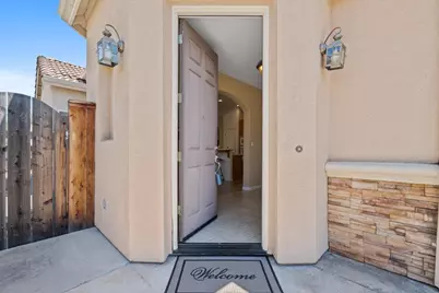 1845 Julian Avenue, Modesto, CA 95354 - Photo 5