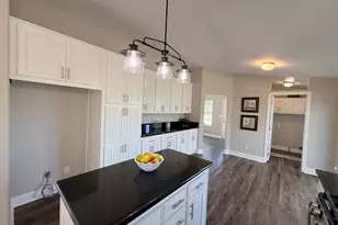 12155 Gilham Ct, Grass Valley, CA 95949 - Photo 9