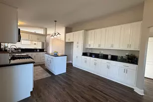12155 Gilham Ct, Grass Valley, CA 95949 - Photo 9