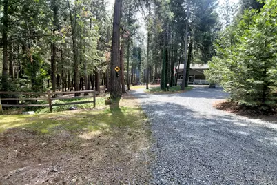 332 Coyote Ct, Georgetown, CA 95634 - Photo 1