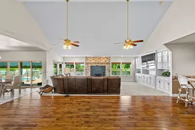 9885 E Louise, Manteca, CA 95336 - Photo 17