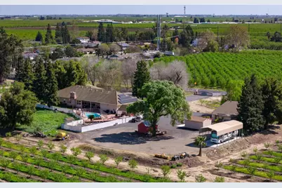 9885 E Louise, Manteca, CA 95336 - Photo 91