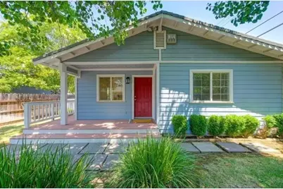 736 S School Street, Lodi, CA 95240 - Photo 3
