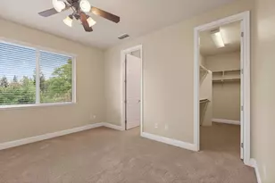 8221 Ashcrest Ln, Fair Oaks, CA 95628 - Photo 19