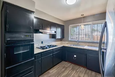 5205 Ethel Way, Sacramento, CA 95820 - Photo 13