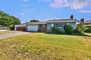 5205 Ethel Way, Sacramento, CA 95820 - Photo 3