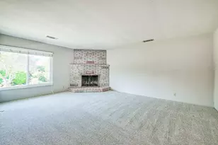 3544 E Indianapolis Ave, Fresno, CA 93726 - Photo 17