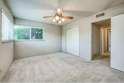3544 E Indianapolis Avenue, Fresno, CA 93726 - Photo 27