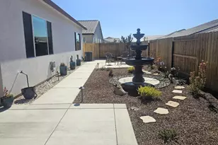 5111 Peace Lily Ln, Roseville, CA 95747 - Photo 37