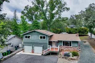 23235 Broadmoor Ct, Auburn, CA 95602 - Photo 3
