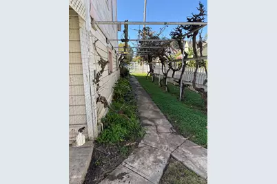 301 B Street, Isleton, CA 95641 - Photo 27