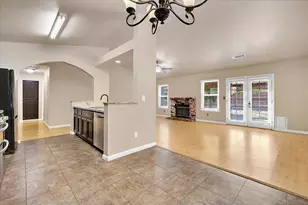 1922 Sleepy Dr, Yuba City, CA 95991 - Photo 9