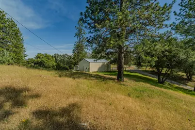 6216 Trout Lane, Mountain Ranch, CA 95246 - Photo 11
