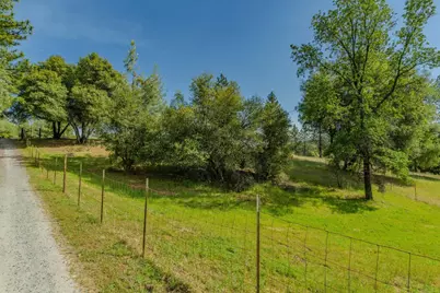 6216 Trout Lane, Mountain Ranch, CA 95246 - Photo 17