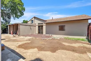 5900 64th St, Sacramento, CA 95824 - Photo 23