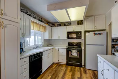 14070 Cadena Way, La Grange, CA 95329 - Photo 11