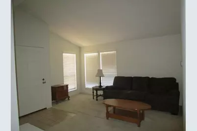 Held Drive #49, Modesto, CA 95355 - Photo 3