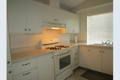 Held Drive #49, Modesto, CA 95355 - Photo 5