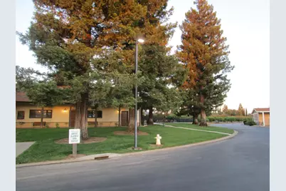 Held Drive #49, Modesto, CA 95355 - Photo 23
