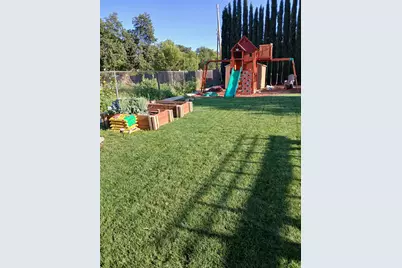 7570 Orange Drive, Citrus Heights, CA 95610 - Photo 17
